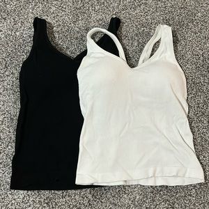 BUNDLE‼️ Two padded tank tops